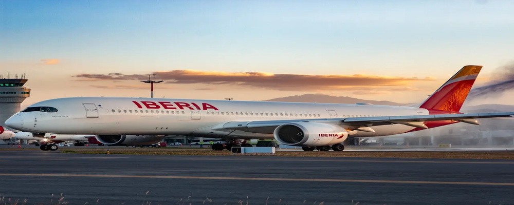 Iberia Airlines Terminal at Los Angeles International Airport - Check-in & Services