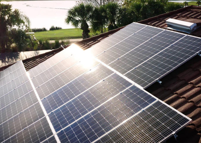 The Benefits and Challenges of Installing Solar Panels at Higher Elevations
