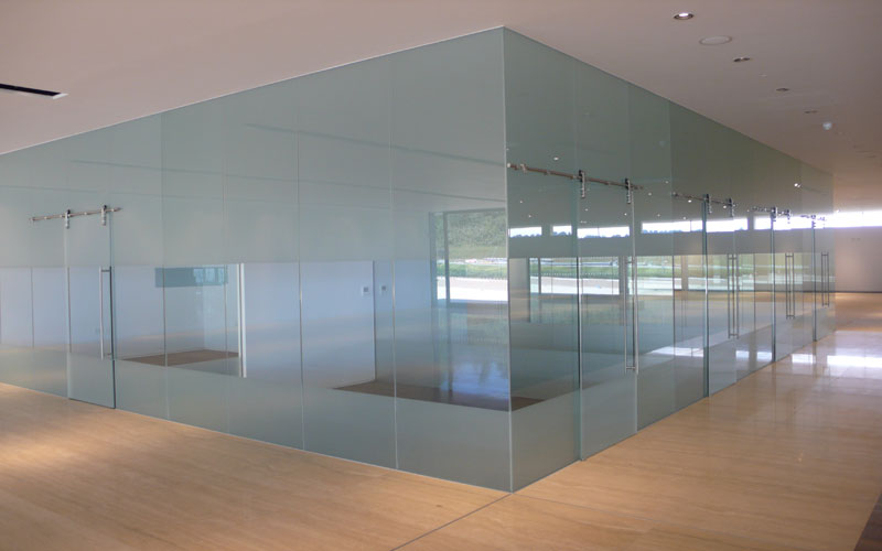 Gypsum Partition in UAE | White Metal